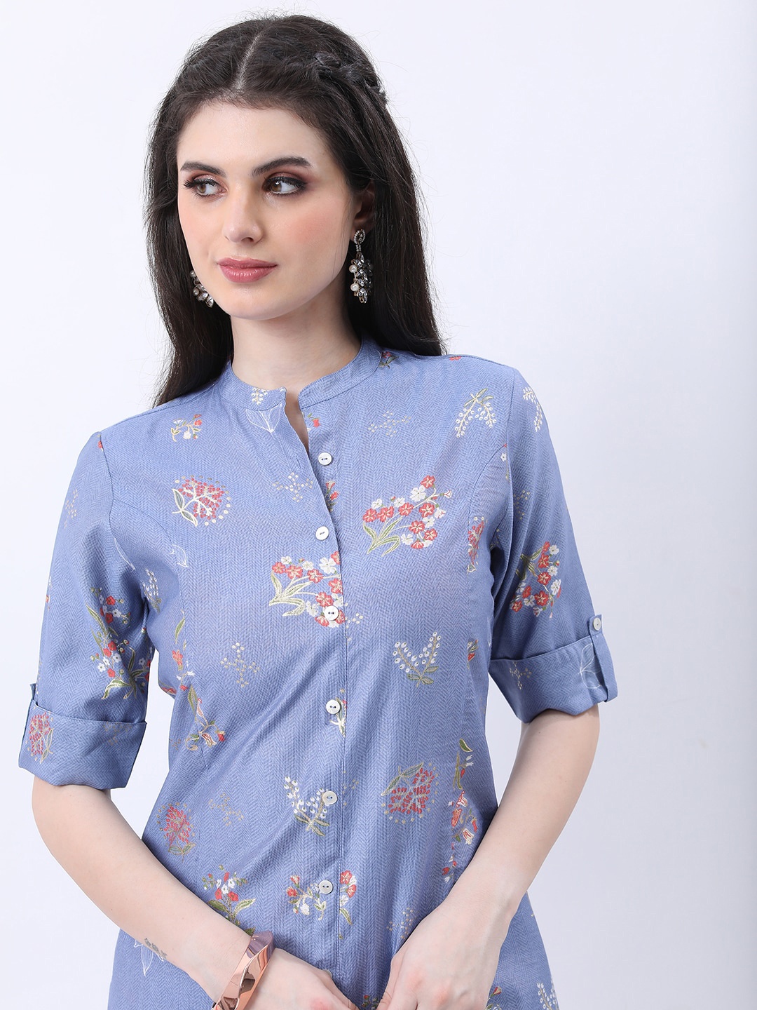 

KETCH Mandarin Collar Floral Printed Roll Up Sleeves A-Line Kurta, Blue