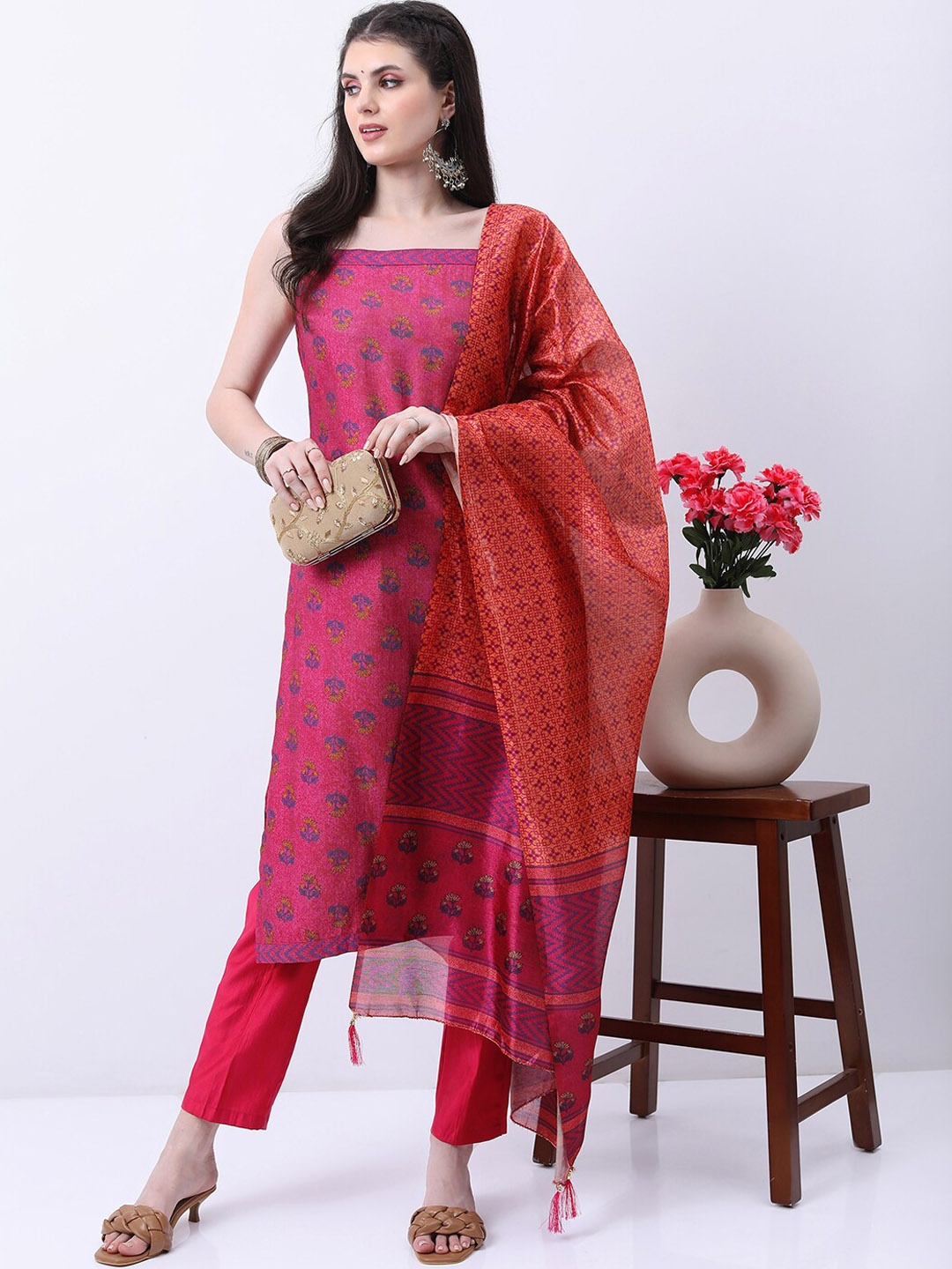 

KETCH Floral Printed Kurta With Trousers & Dupatta, Pink
