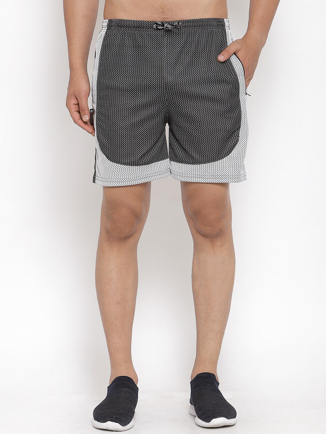 

KLOTTHE Men Geometric Printed Rapid-Dry Sports Shorts, Black