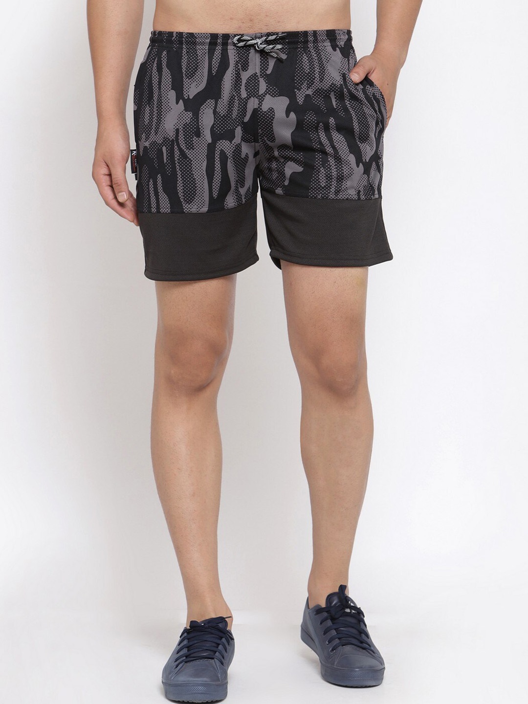 

KLOTTHE Men Abstract Printed Rapid-Dry Shorts, Grey