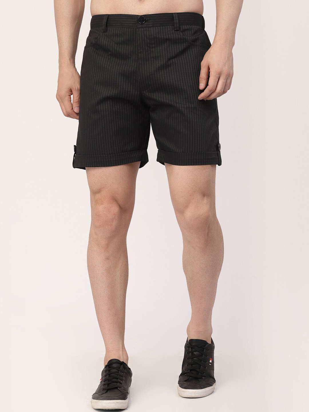 

KLOTTHE Men Striped Mid-Rise Rapid-Dry Cotton Shorts, Black