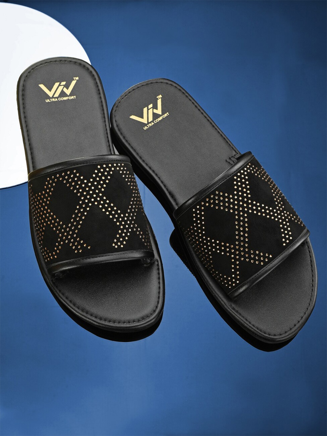 

VIV Men Embellished Sliders, Black