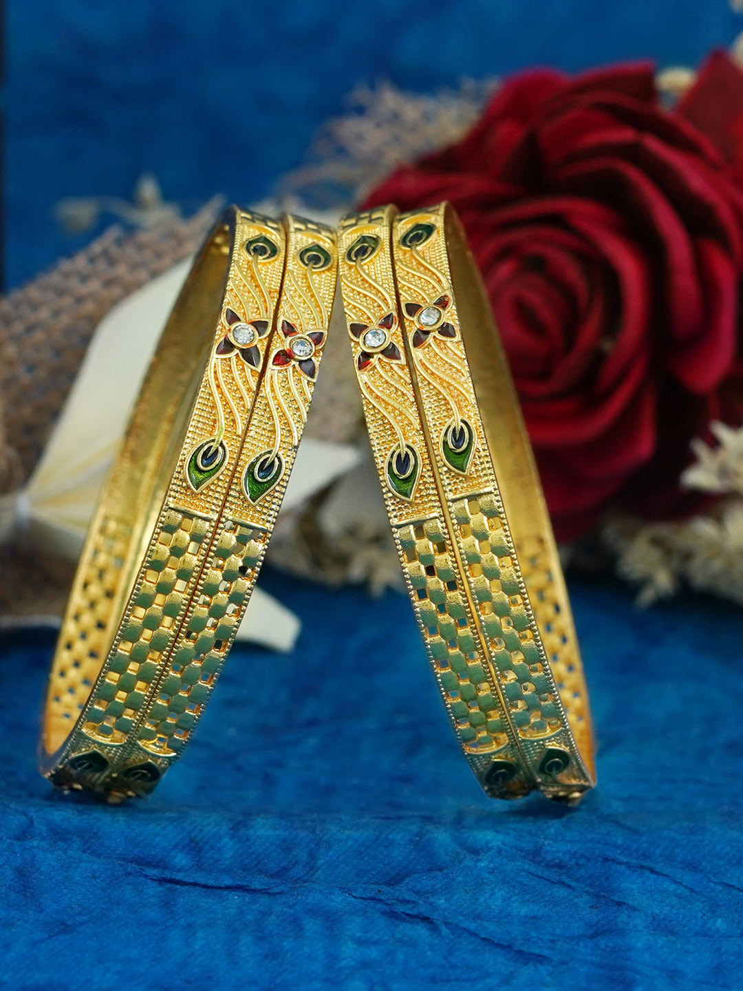 

MANSIYAORANGE Set of 4 Gold-Plated Stone Studded Bangle Set