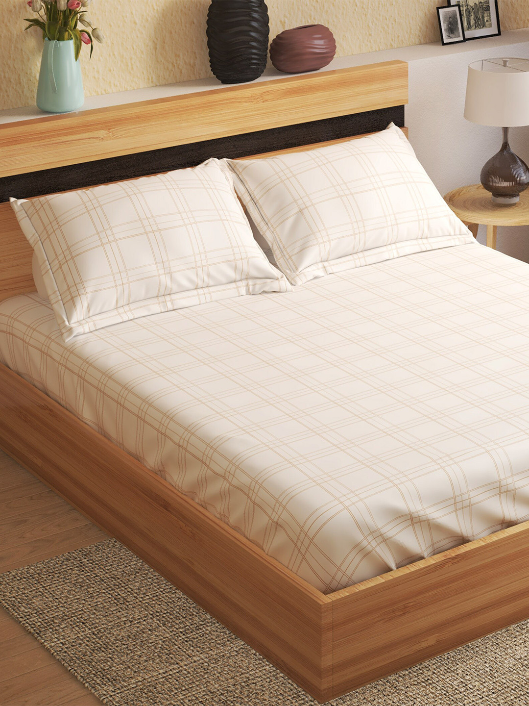 

Home Centre Beige & Peach Geometric Cotton 144 TC 3 King Bedsheet With 2 Pillow Covers