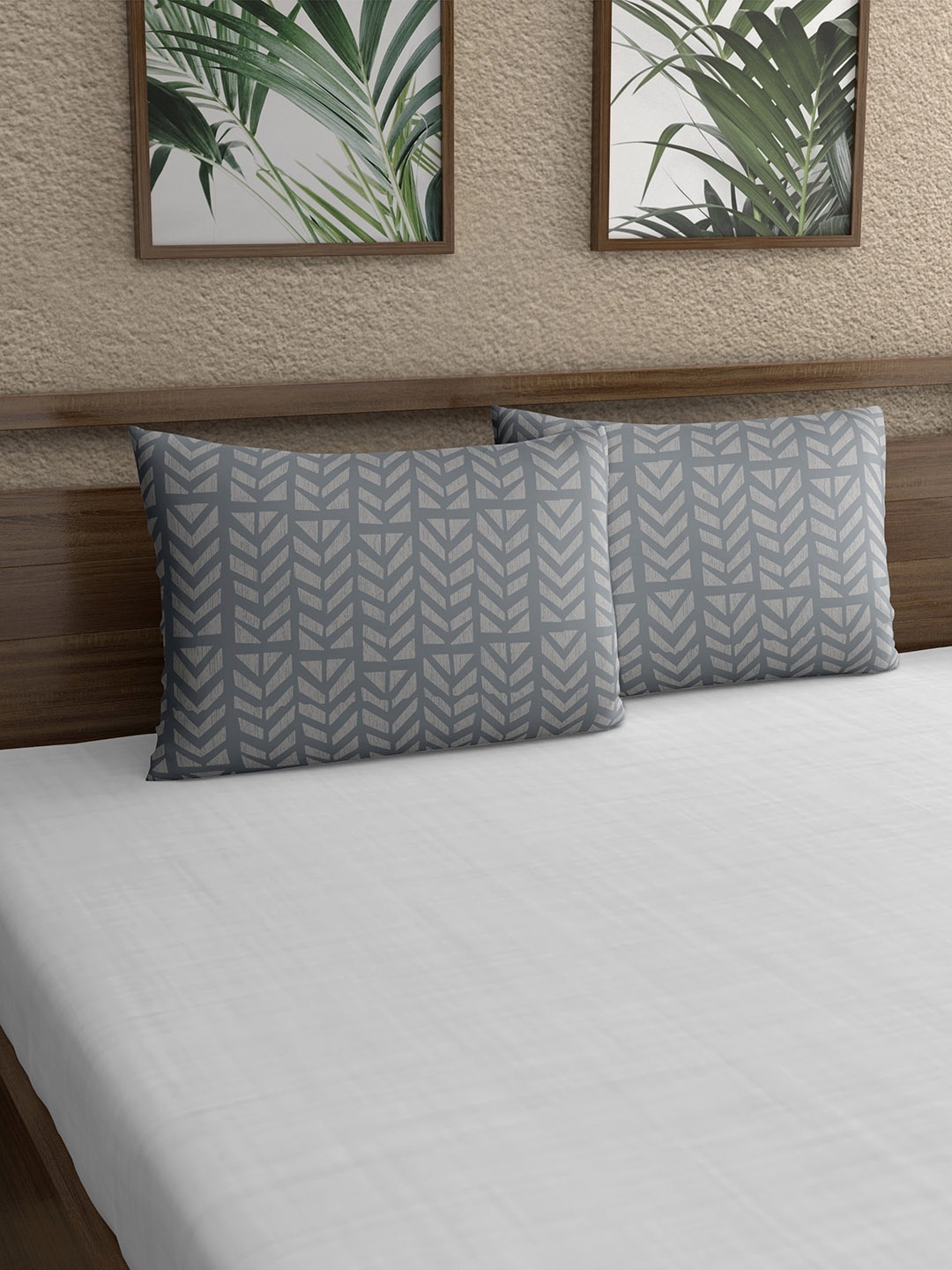 

Home Ecstasy Grey 2 Pieces Printed 140 TC Pure Cotton Pillow Covers