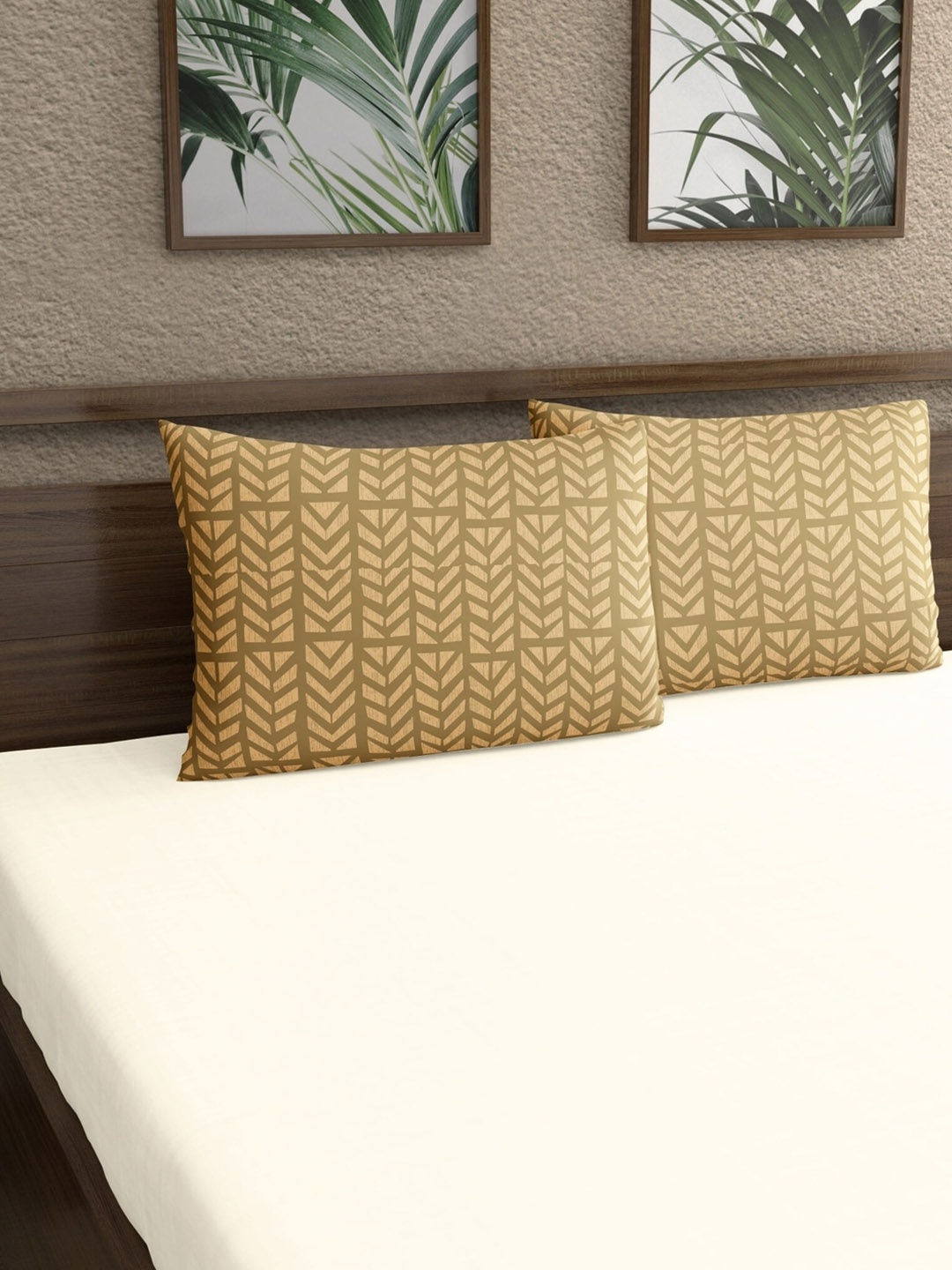 

Home Ecstasy Brown & Beige 2 Pieces Printed 140 TC Pure Cotton Pillow Covers