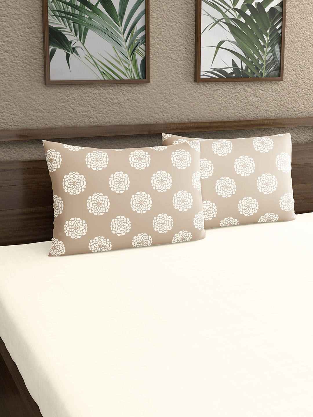 

Home Ecstasy Brown & White 2 Pieces Floral Printed 140 TC Pure Cotton Pillow Covers