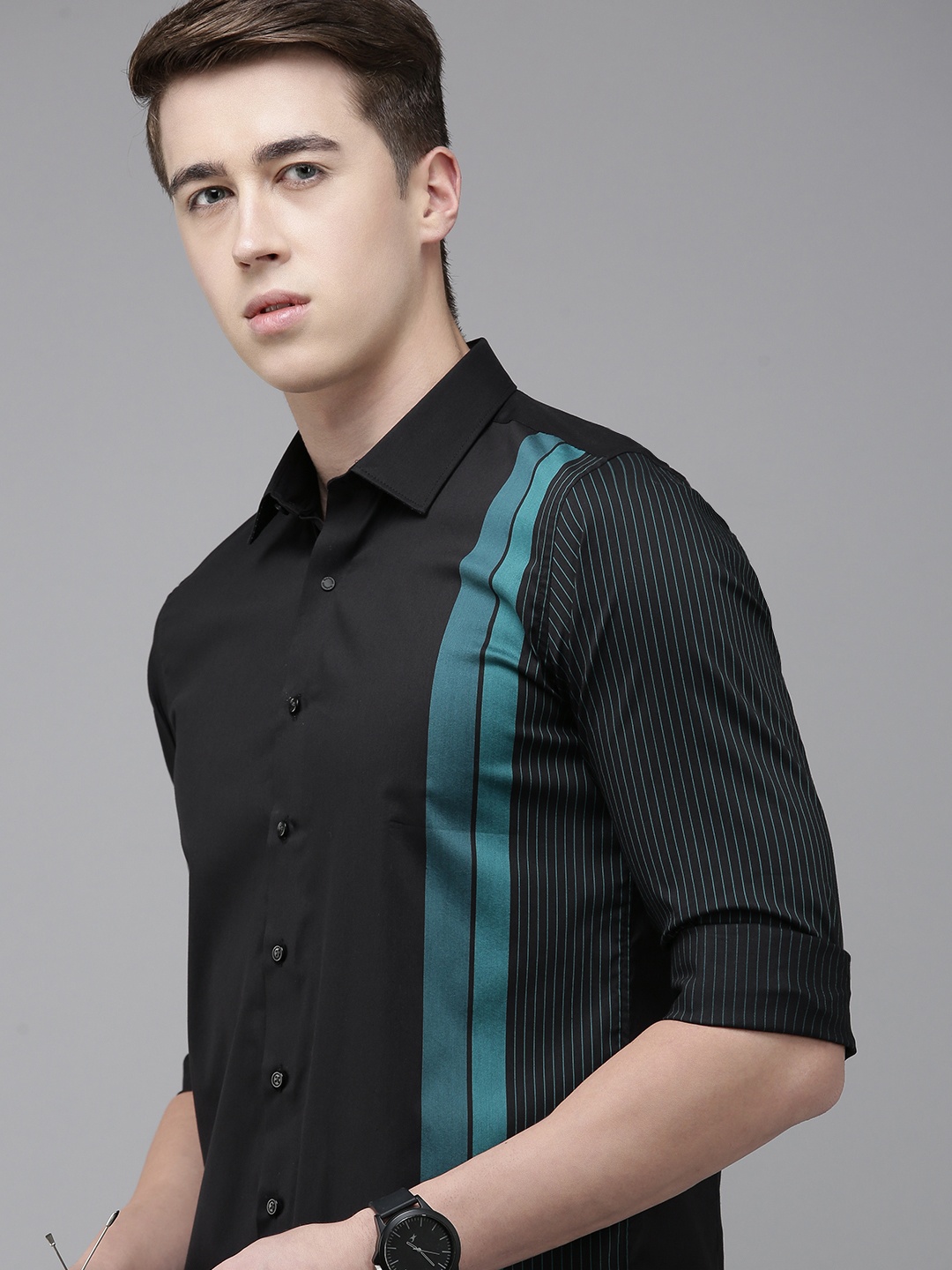 

Van Heusen Men Slim Fit Opaque Striped Casual Shirt, Black