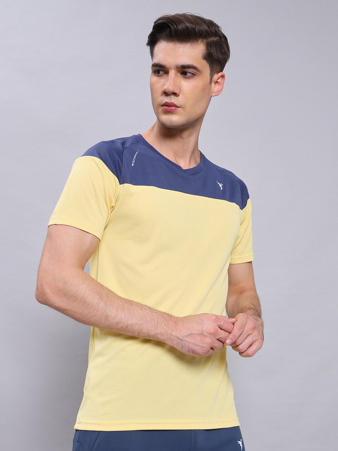 

Technosport Colourblocked Antimicrobial Slim Fit T-shirt, Yellow