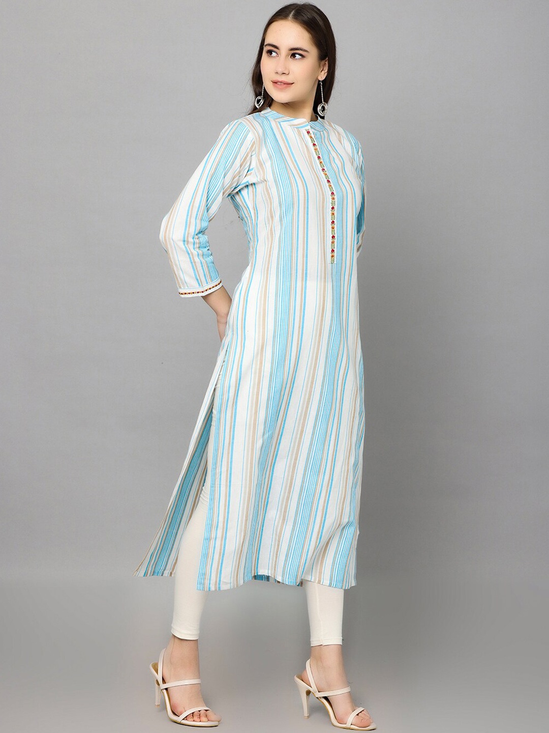 

NAYRA Mandarin Collar Striped Thread Work Pure Cotton Kurta, Blue