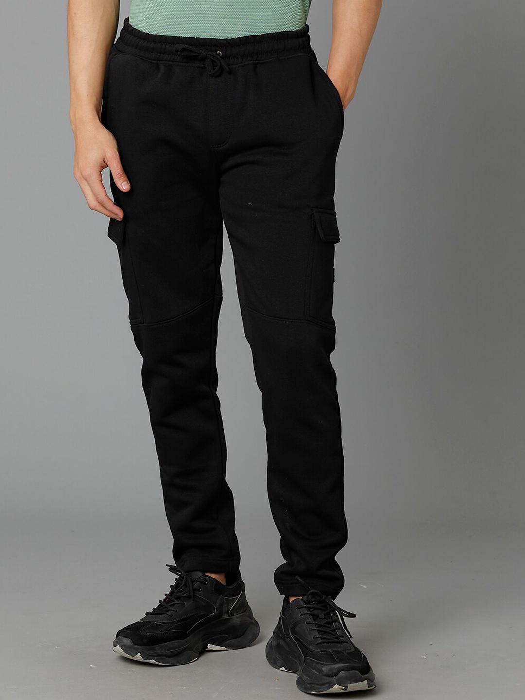 

Voi Jeans Men Mid-Rise Cargo Sports Track Pants, Black