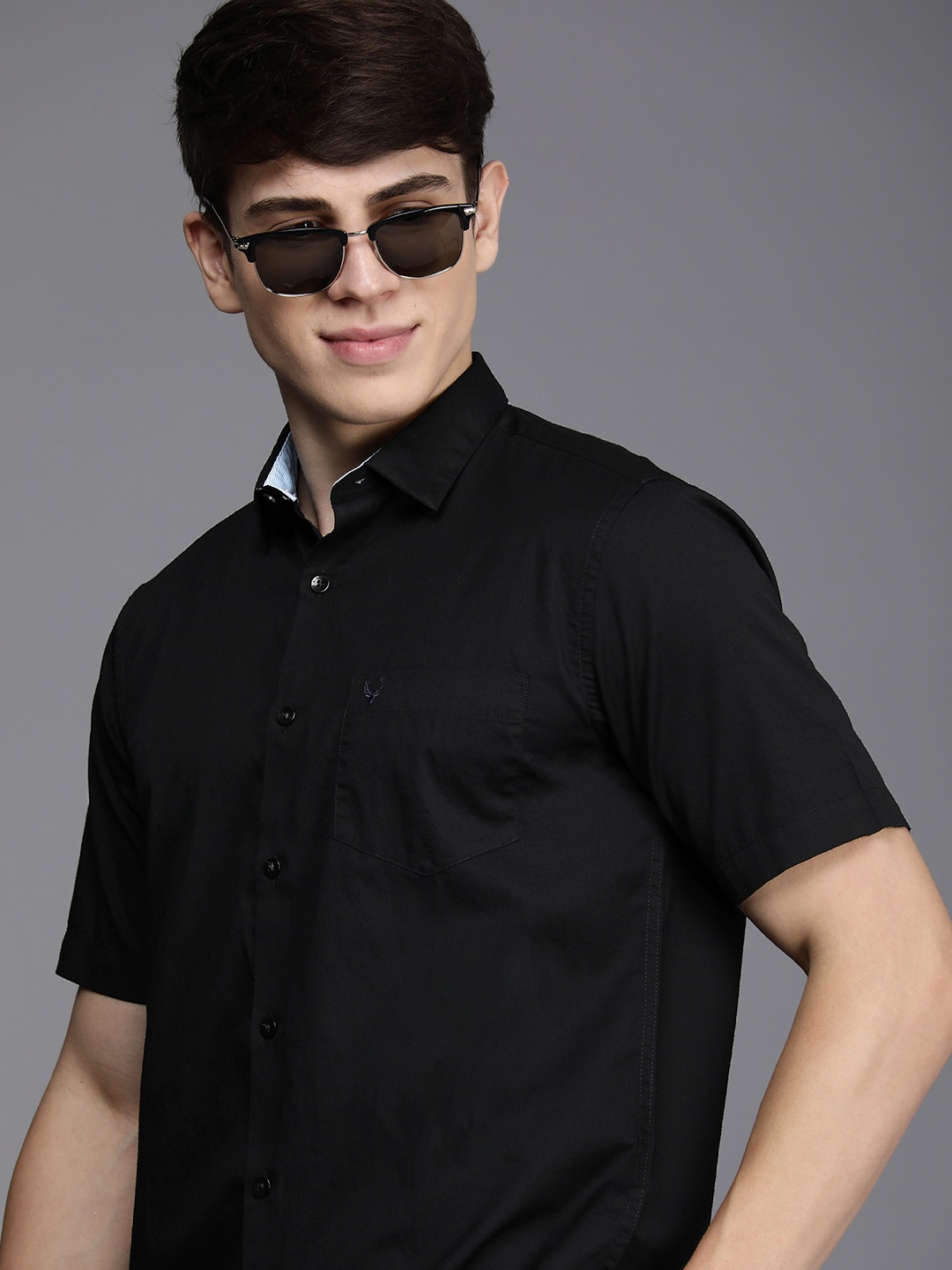 

Allen Solly Men Slim Fit Opaque Pure Cotton Casual Shirt, Black