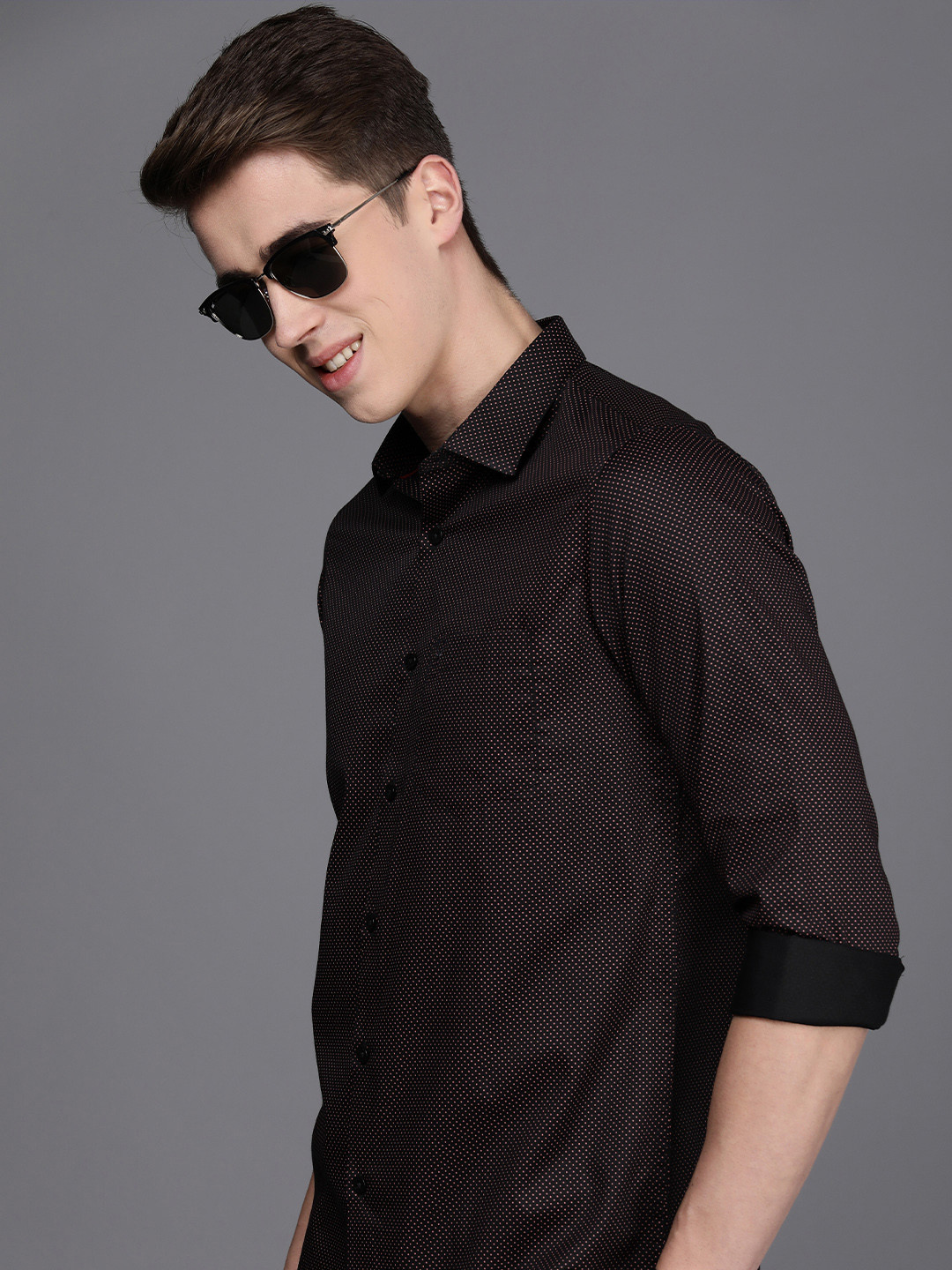 

Allen Solly Men Slim Fit Polka Dot Printed Pure Cotton Casual Shirt, Black