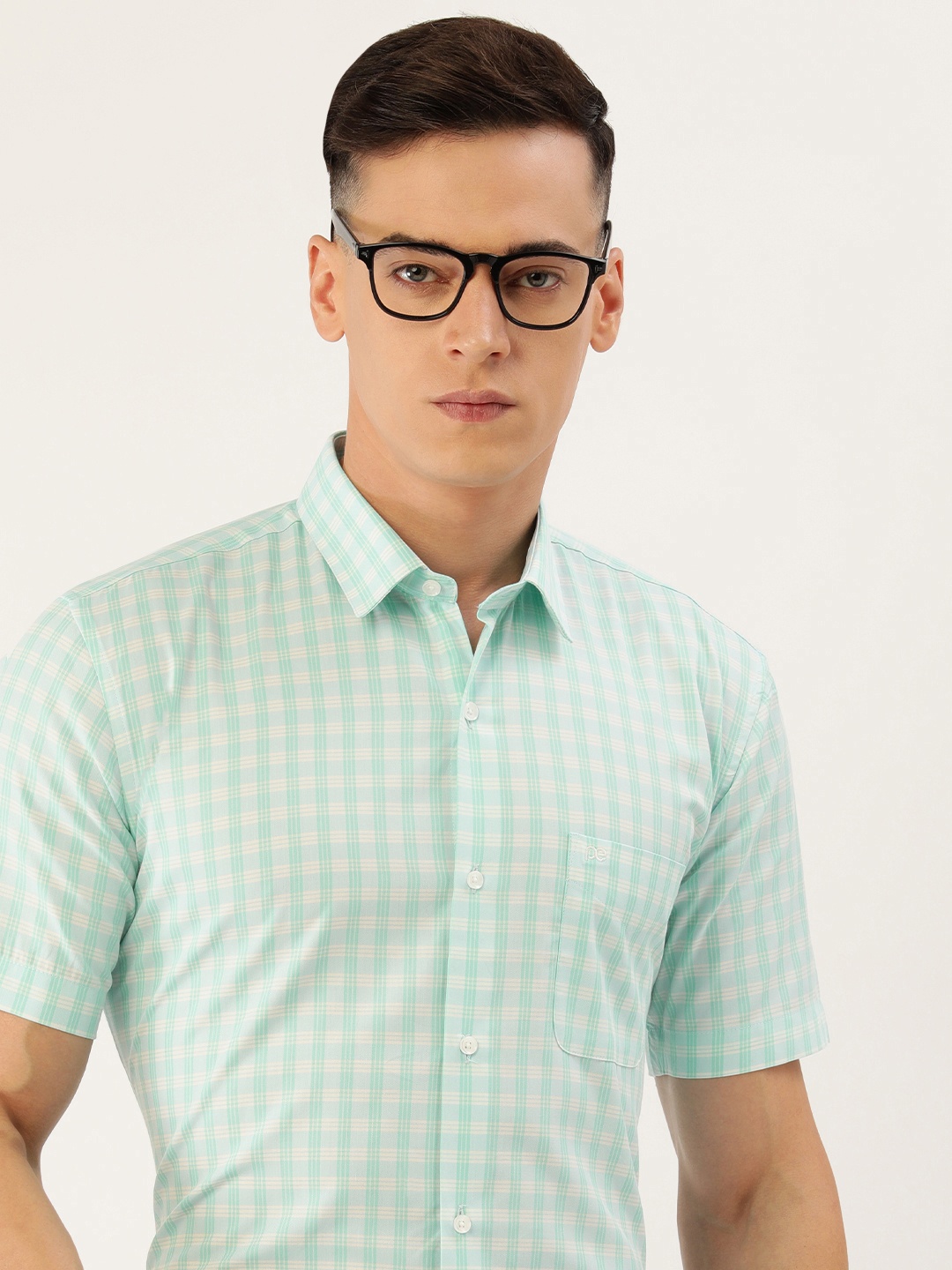 

Peter England Men Blue Pinstripes Opaque Striped Formal Shirt