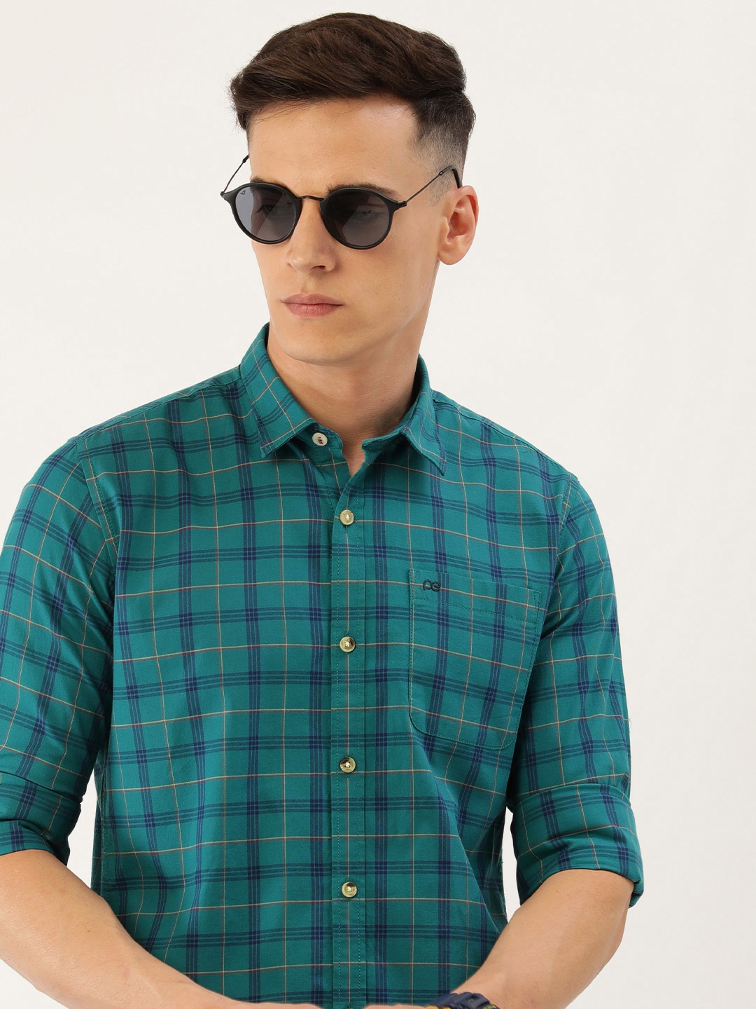

Peter England Men Slim Fit Checked Pure Cotton Casual Shirt, Teal