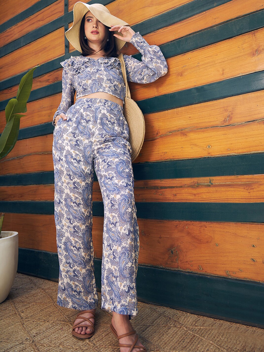 

KASSUALLY Blue Paisley Printed Top With Trousers