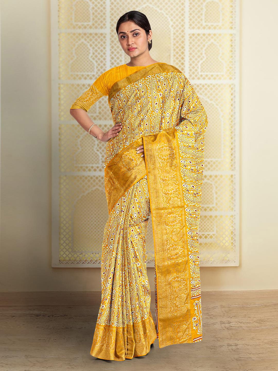 

Kalamandir Paisley Printed Zari Saree, Yellow