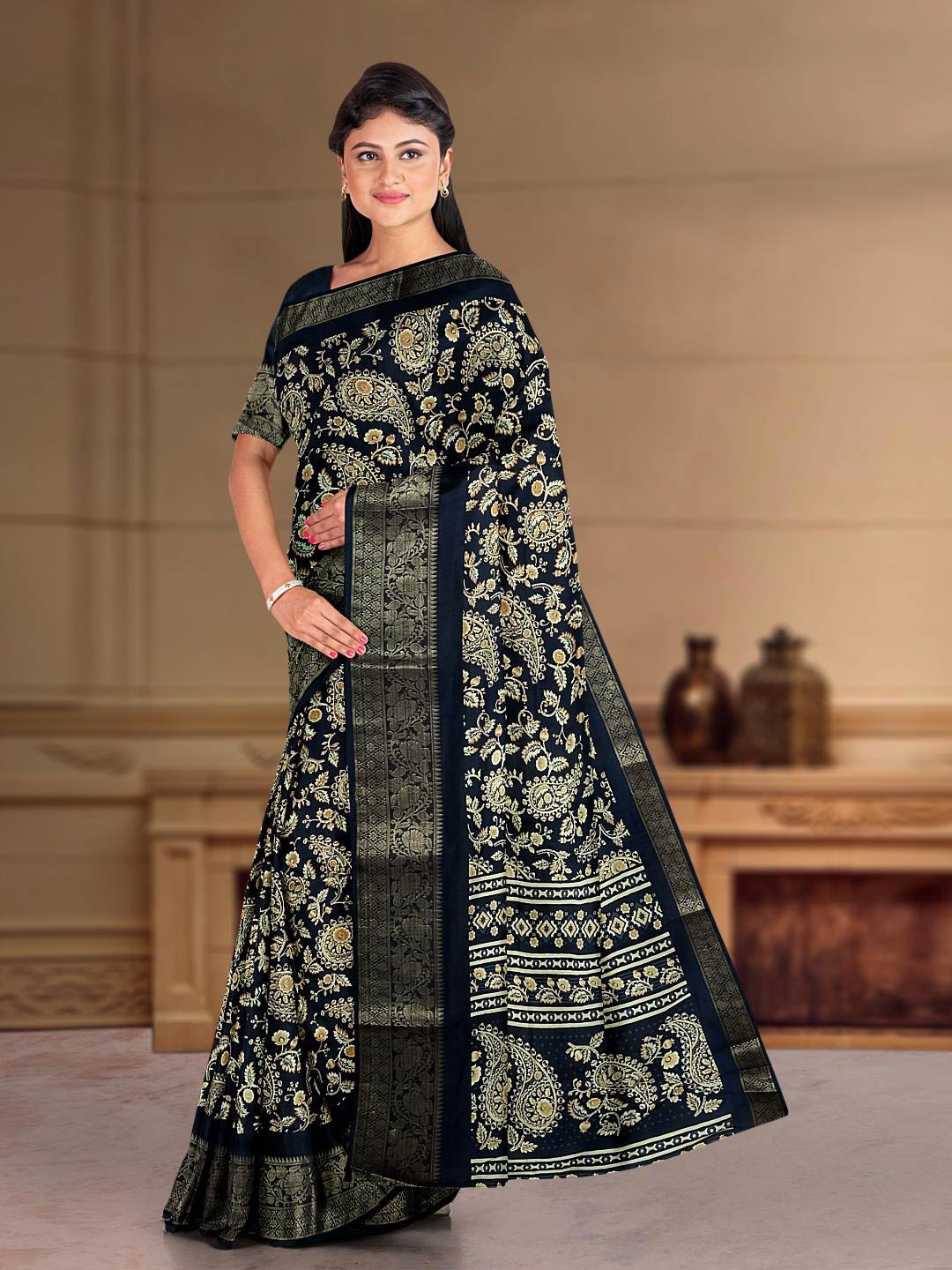 

Kalamandir Paisley Printed Saree, Navy blue