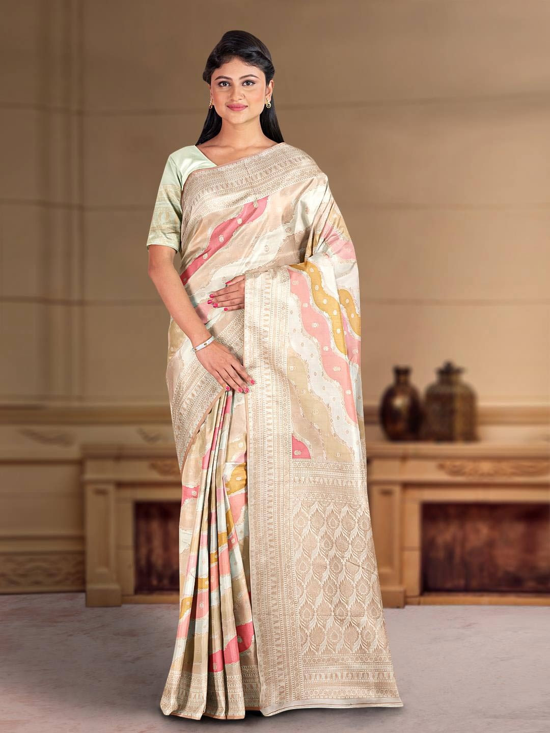 

Kalamandir Ethnic Motif Woven Design Zari Saree, Beige