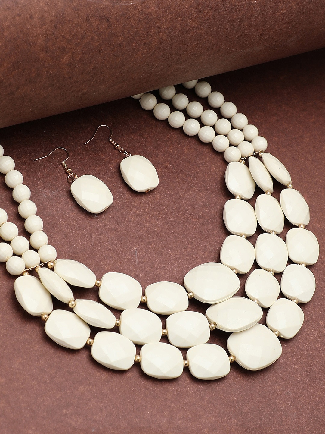 

SOHI Beads-Studded Jewellery Set, Off white