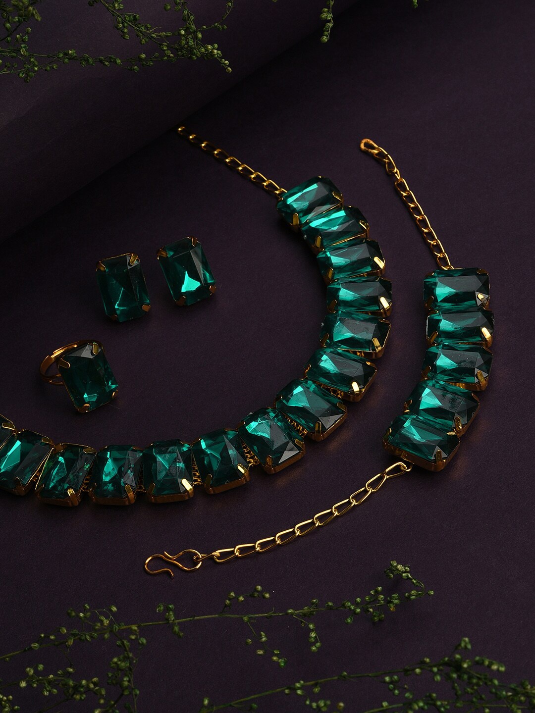 

SOHI Gold-Plated Stone-Studded Jewellery Set