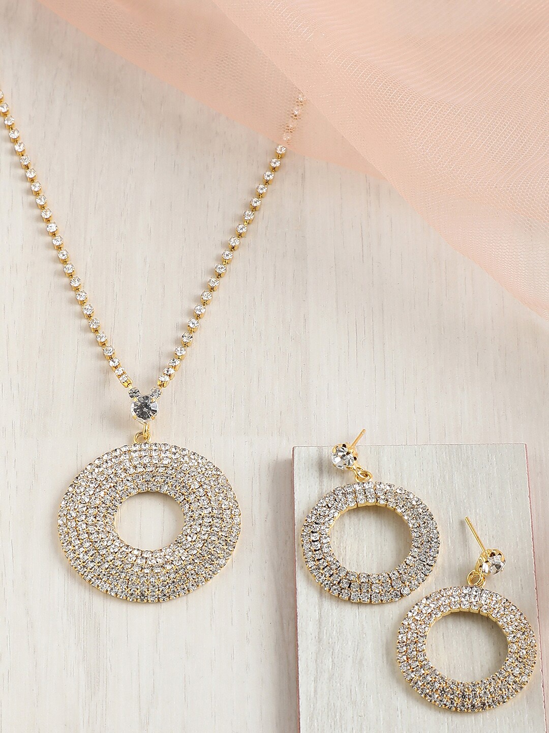 

SOHI Gold-Plated Stone-Studded Jewellery Set