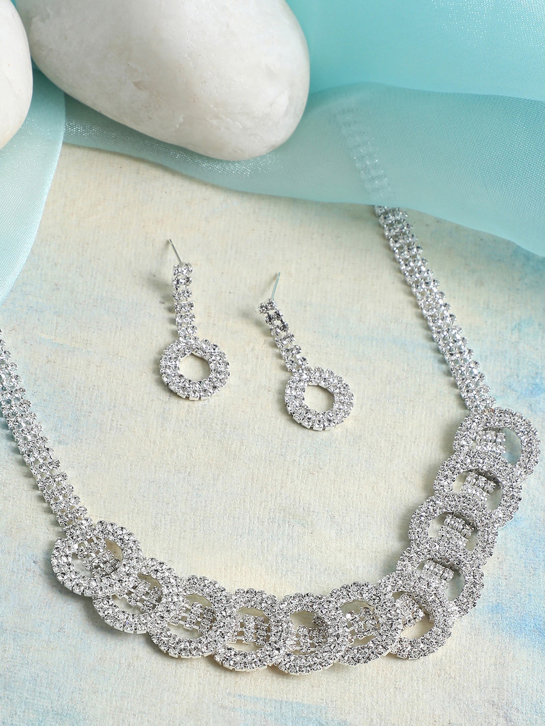 

SOHI Silver-Plated Stone Studded & Beaded Necklace & Earrings