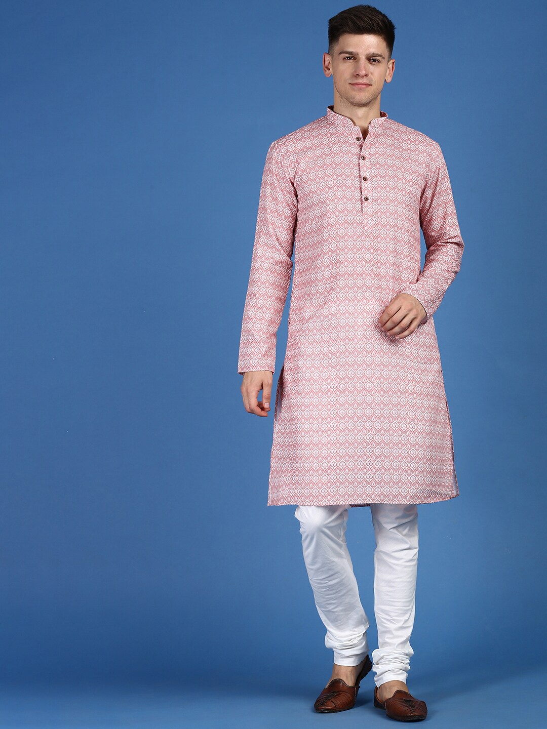 

Sanwara Ethnic Motifs Printed Mandarin Collar Kurta with Churidar, Pink