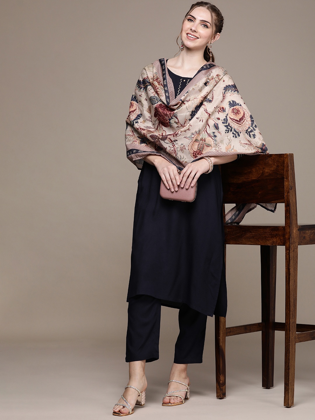 

Anouk Embroidered Regular Thread Work Kurta With Trousers & Dupatta, Navy blue