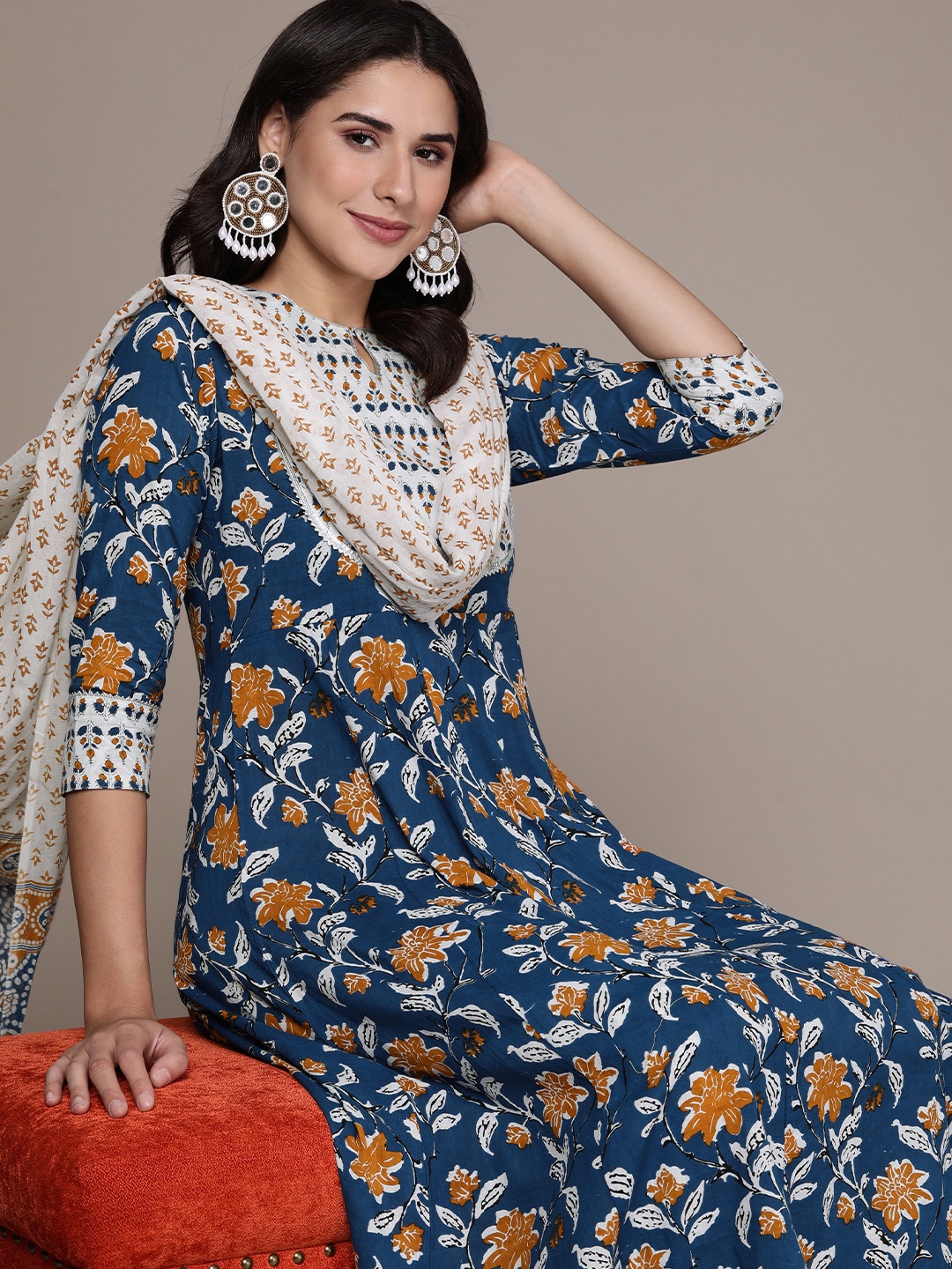 

Anouk Women Ethnic Motifs Printed Regular Pure Cotton Kurta with Trousers & Dupatta, Navy blue