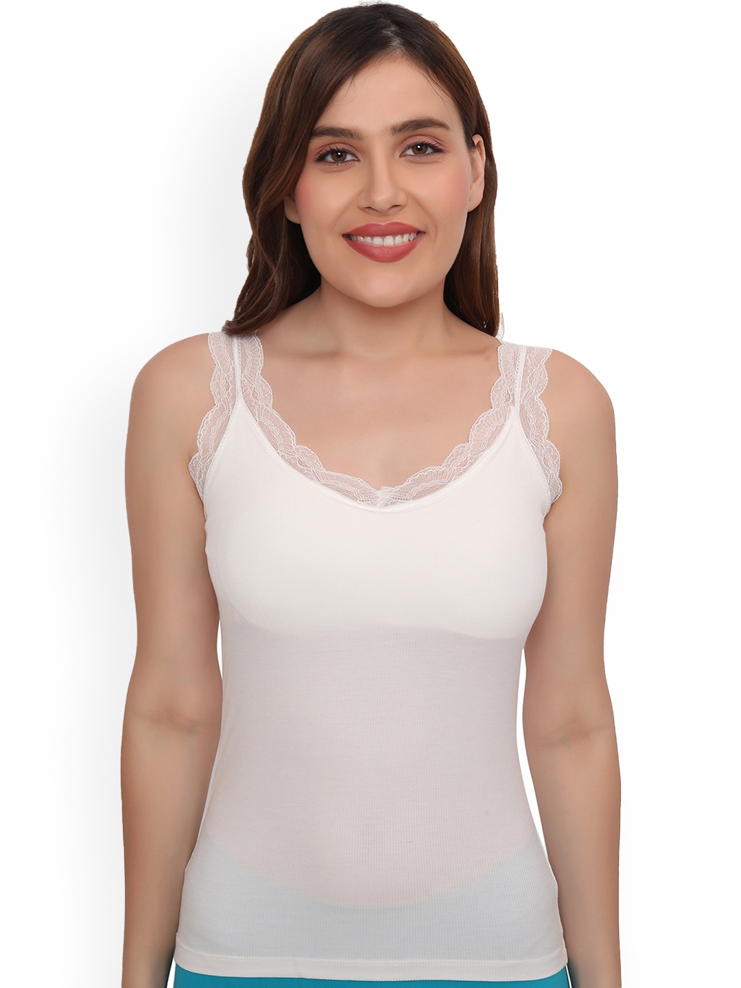 

PLUMBURY Padded Seamless Lace Trim Camisole With Removable Pads, White