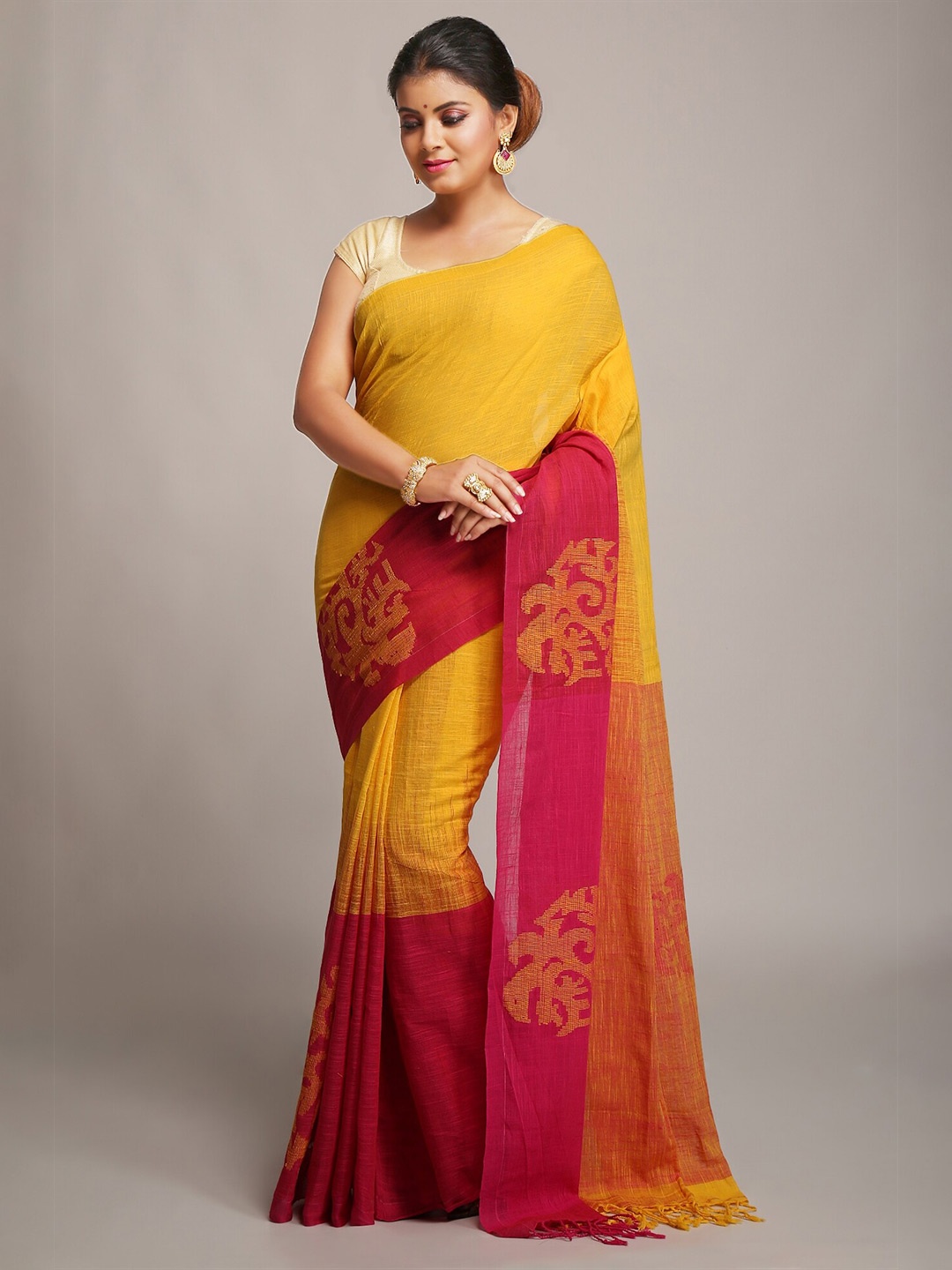 

WoodenTant Pure Linen Saree, Yellow