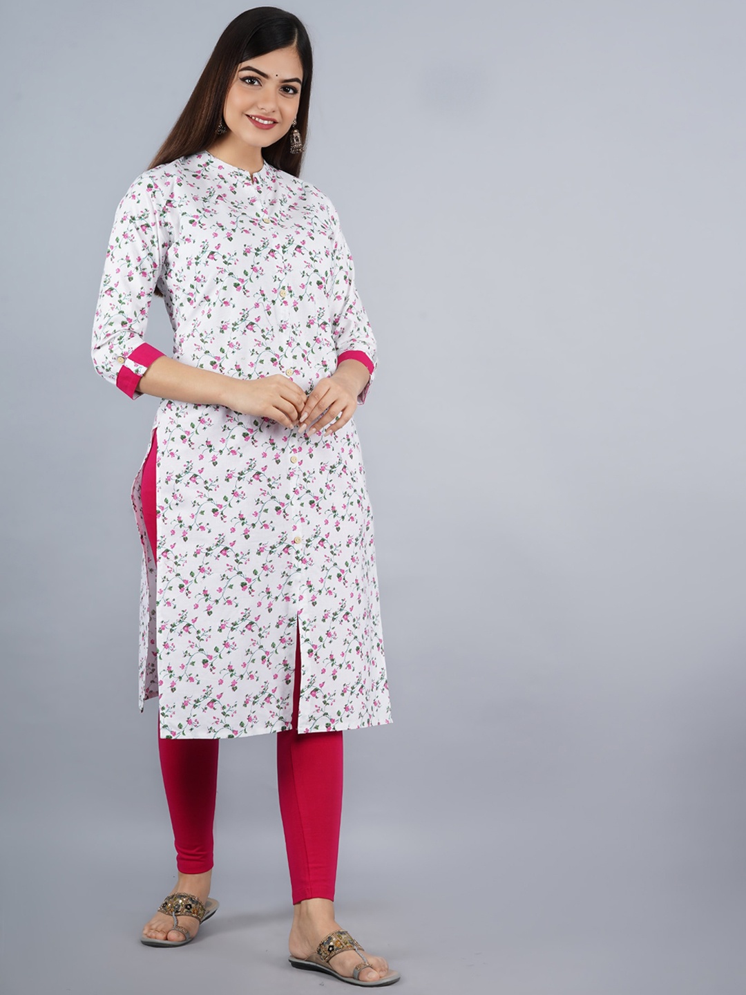 

Bachuu Floral Printed Mandarin Collar Roll-Up Sleeves Kurta, White