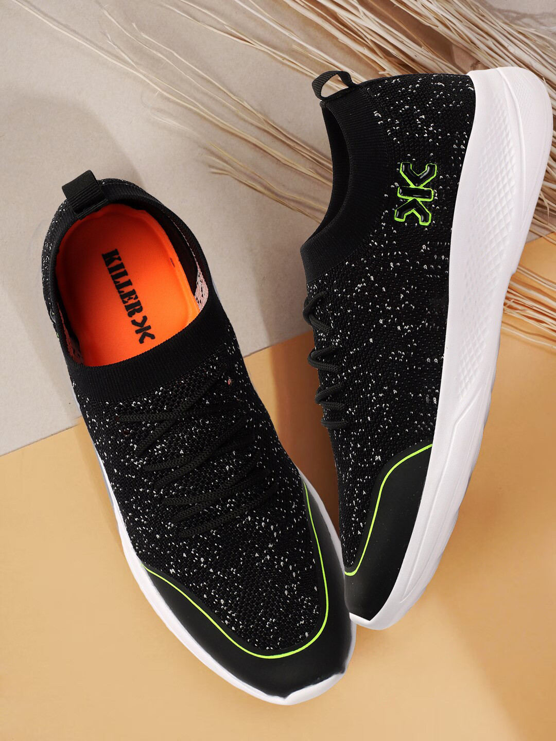 

Killer Men Woven Design Lightweight Sneakers, Black