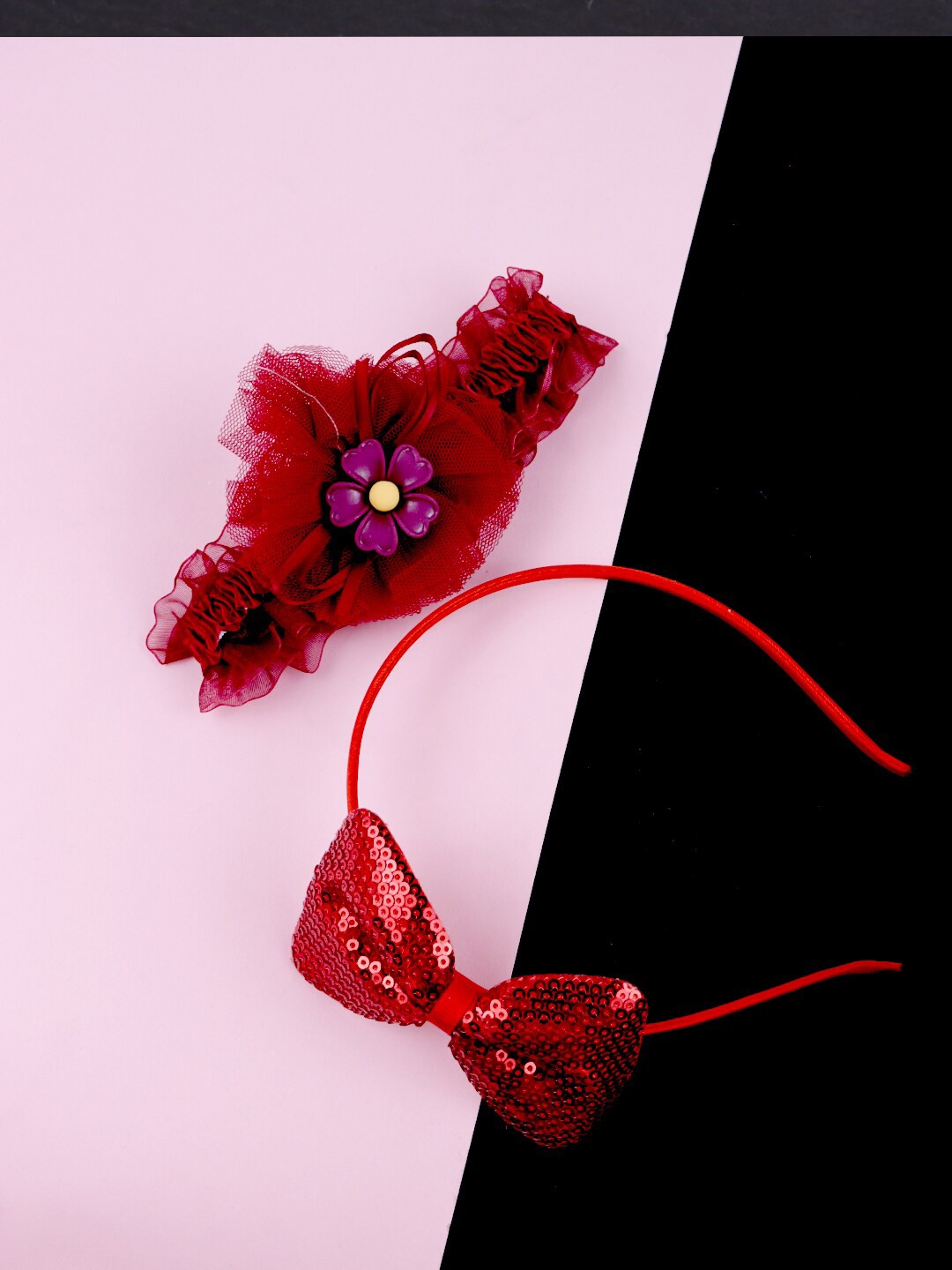 

VAGHBHATT Girls Embellished Hair Band, Red