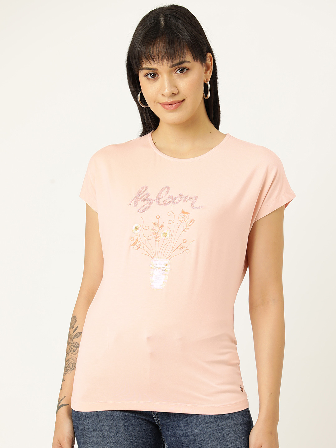 

Monte Carlo Embroidered Sequinned T-shirt, Peach
