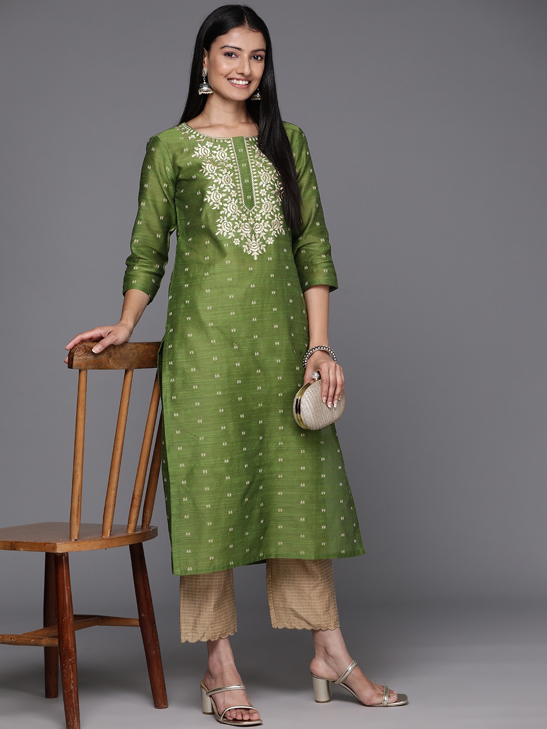

Varanga Women Floral Yoke Design Thread Work Chanderi Silk Kurta, Green