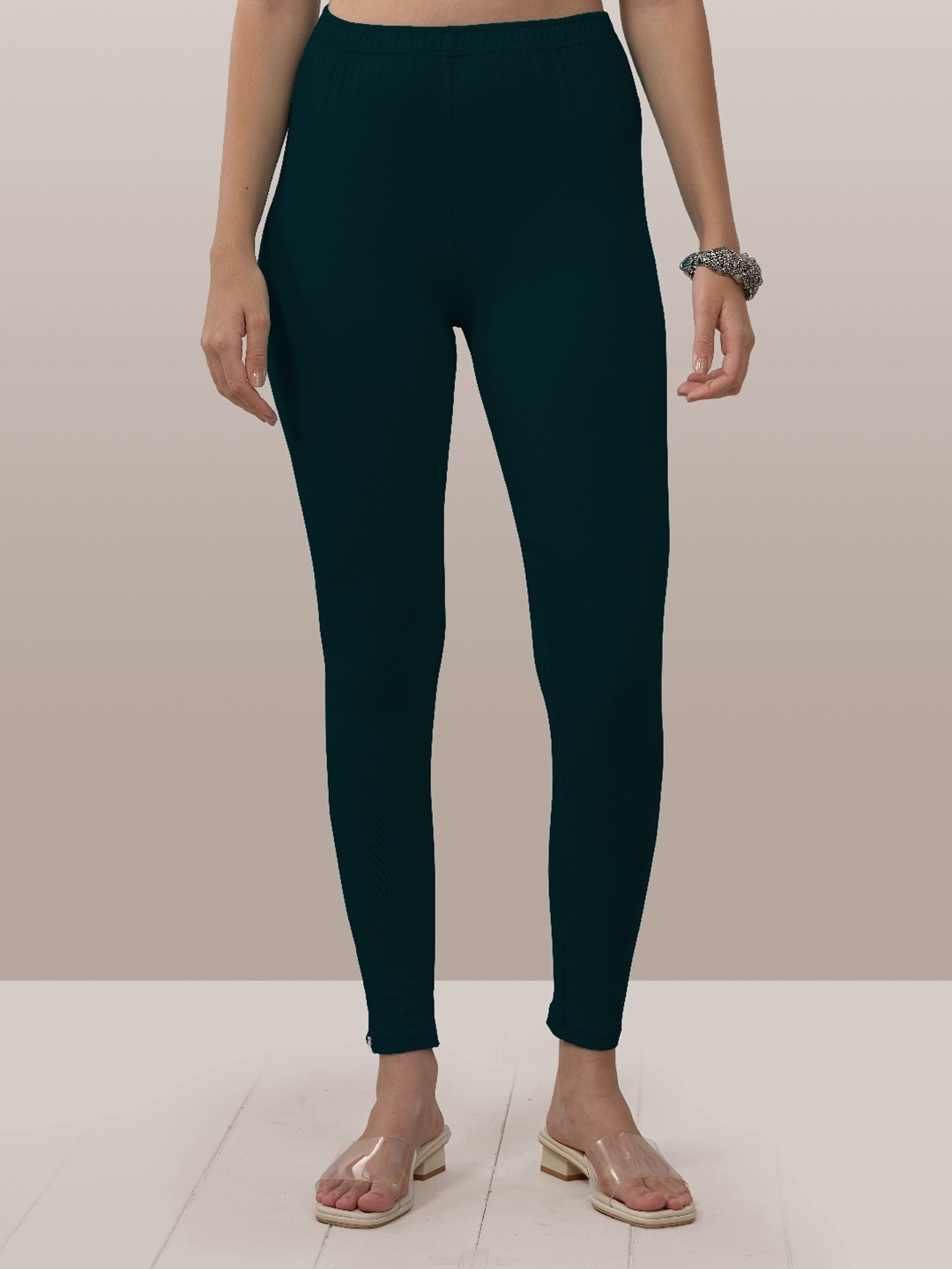

LYRA Women Cotton Ankle Length Leggings, Blue