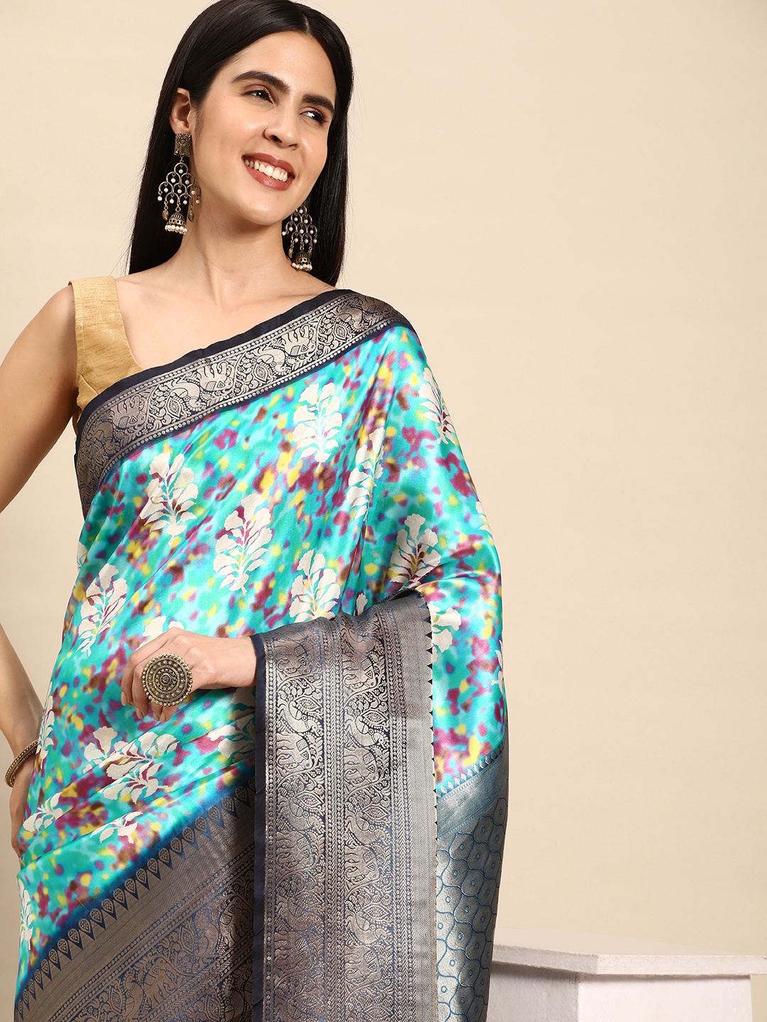 

VASTRANAND Floral Printed Zari Silk Blend Banarasi Saree, Blue