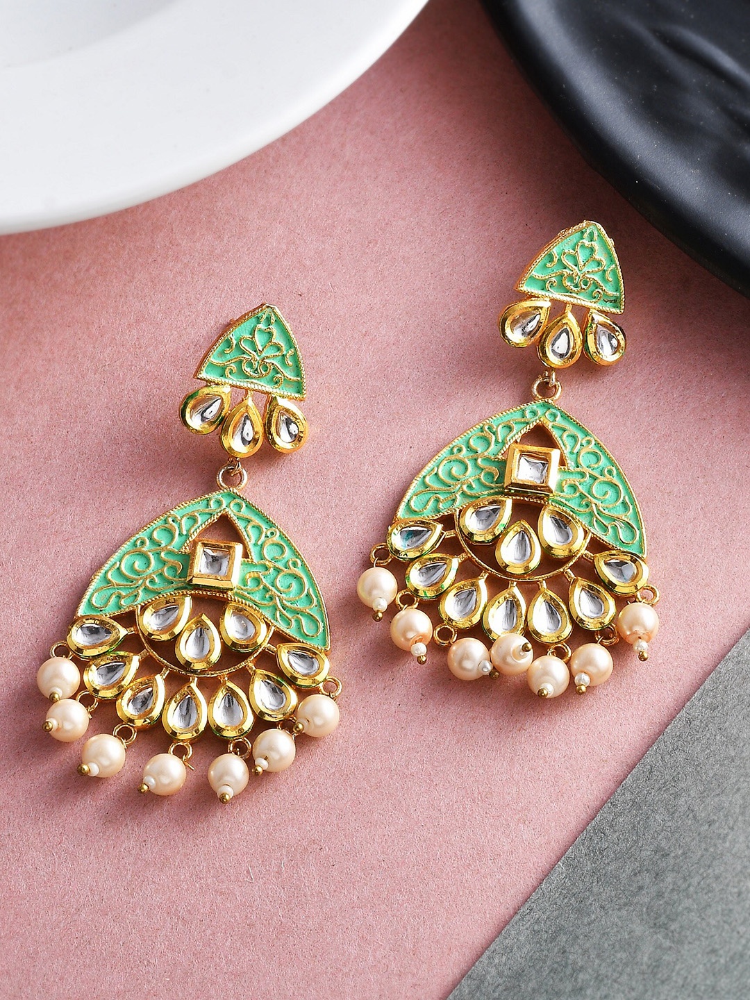 

Silvermerc Designs Gold-Plated Contemporary Kundan Drop Earrings
