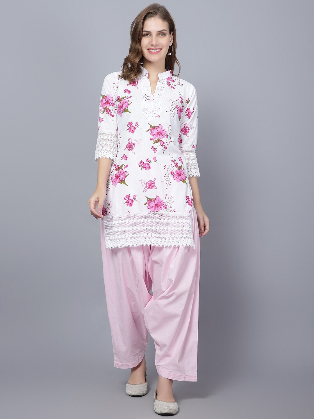

Trendzmy Mandarin Collar Floral Printed Pure Cotton Kurti, White