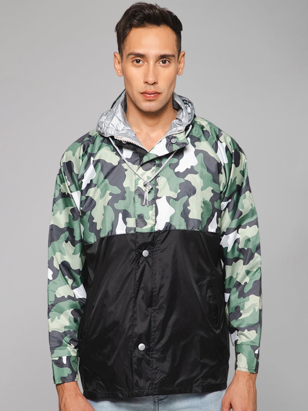 

THE CLOWNFISH Men Printed Waterproof Double Coating Reversible Rain Jacket, Black