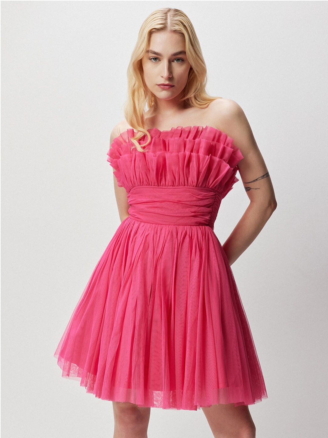 

COVER STORY Fuchsia Strapless Ruffled Tulle Fit & Flare Dress