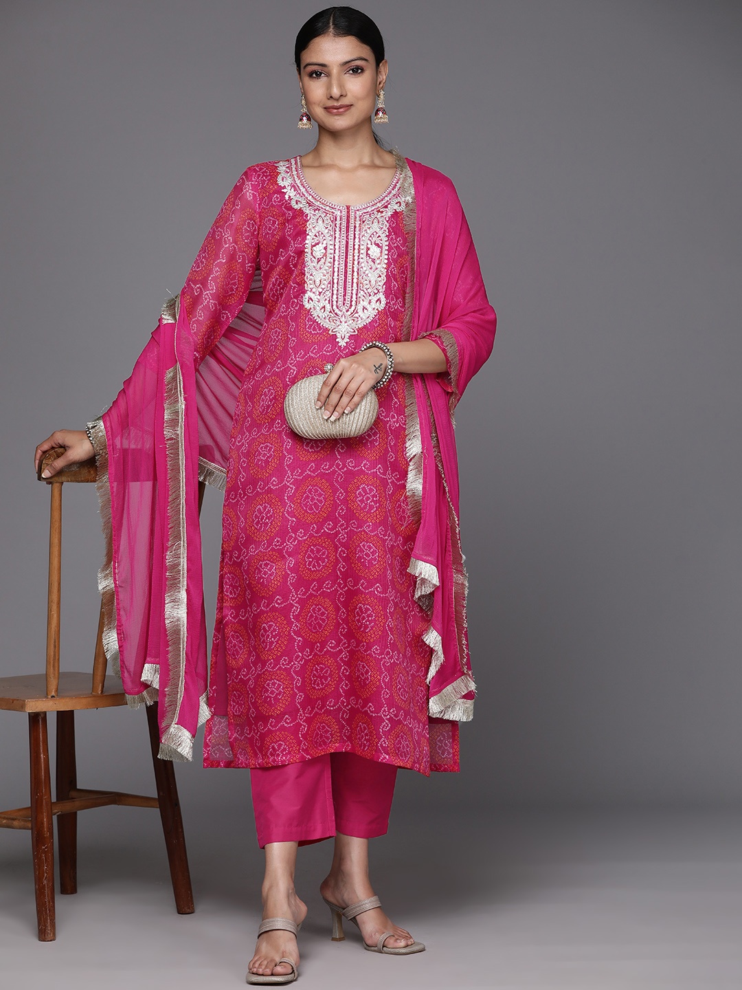 

Varanga Women Fuchsia Bandhani Printed Regular Gotta Patti Kurta with Trousers & With Dupatta