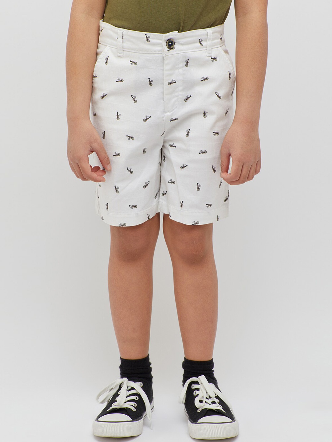 

One Friday Boys Conversational Printed Mid-Rise Shorts, White