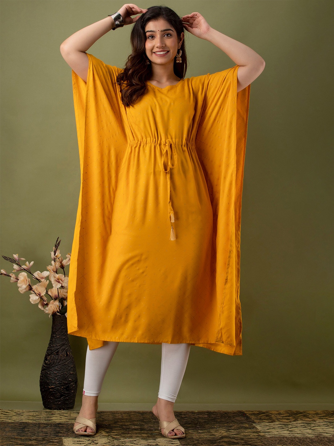 

Mialo fashion Geometric Printed Flared Sleeves Kaftan Kurta, Yellow