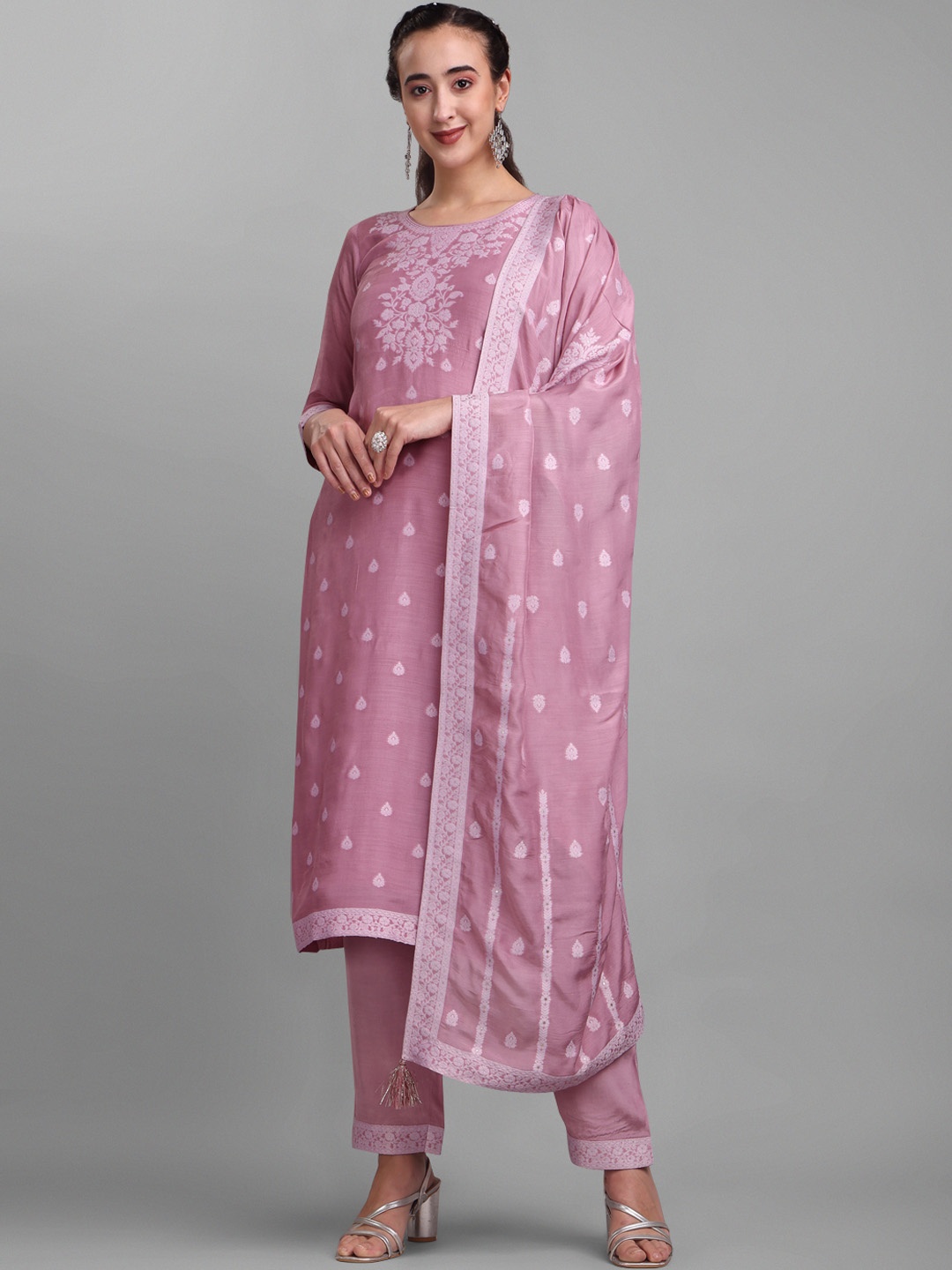 

Seerat Thread Woven Tusser Silk Straight Kurta With Trouser & Dupatta, Lavender