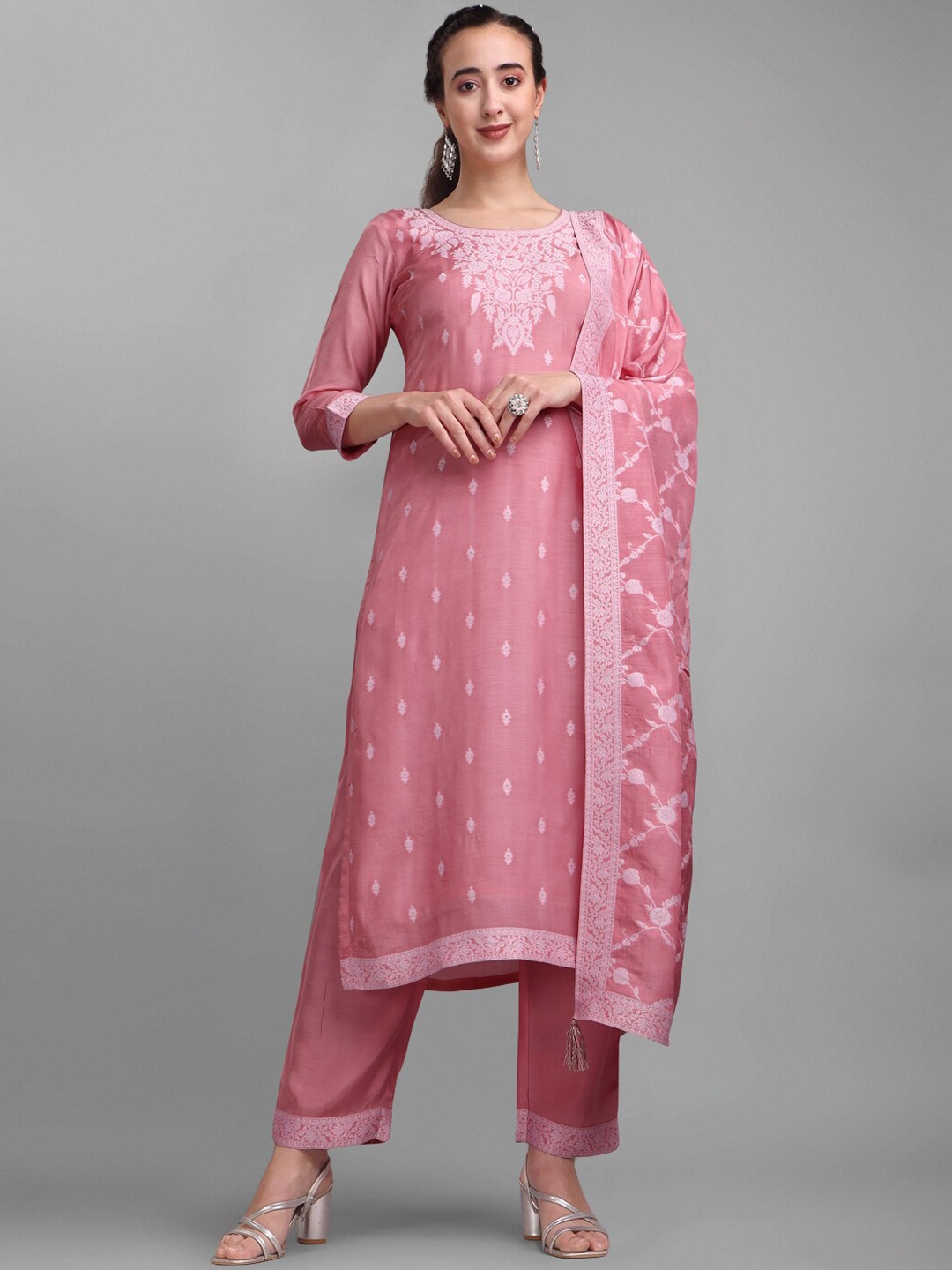 

Seerat Ethnic Motifs Woven Design Zari Jacquard Kurta with Trousers & Dupatta, Mauve