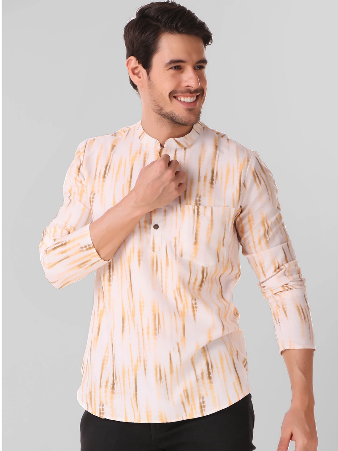 

Cult Indie Mandarin Collar Shibori Printed Short Kurta, Off white