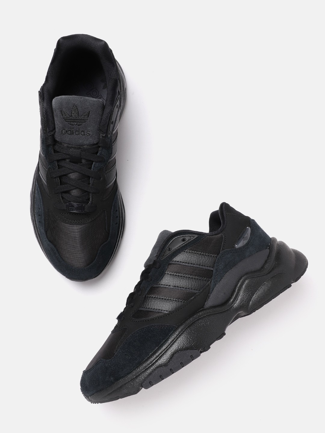 

ADIDAS Originals Men Striped Detail Retropy F90 Sneakers, Black